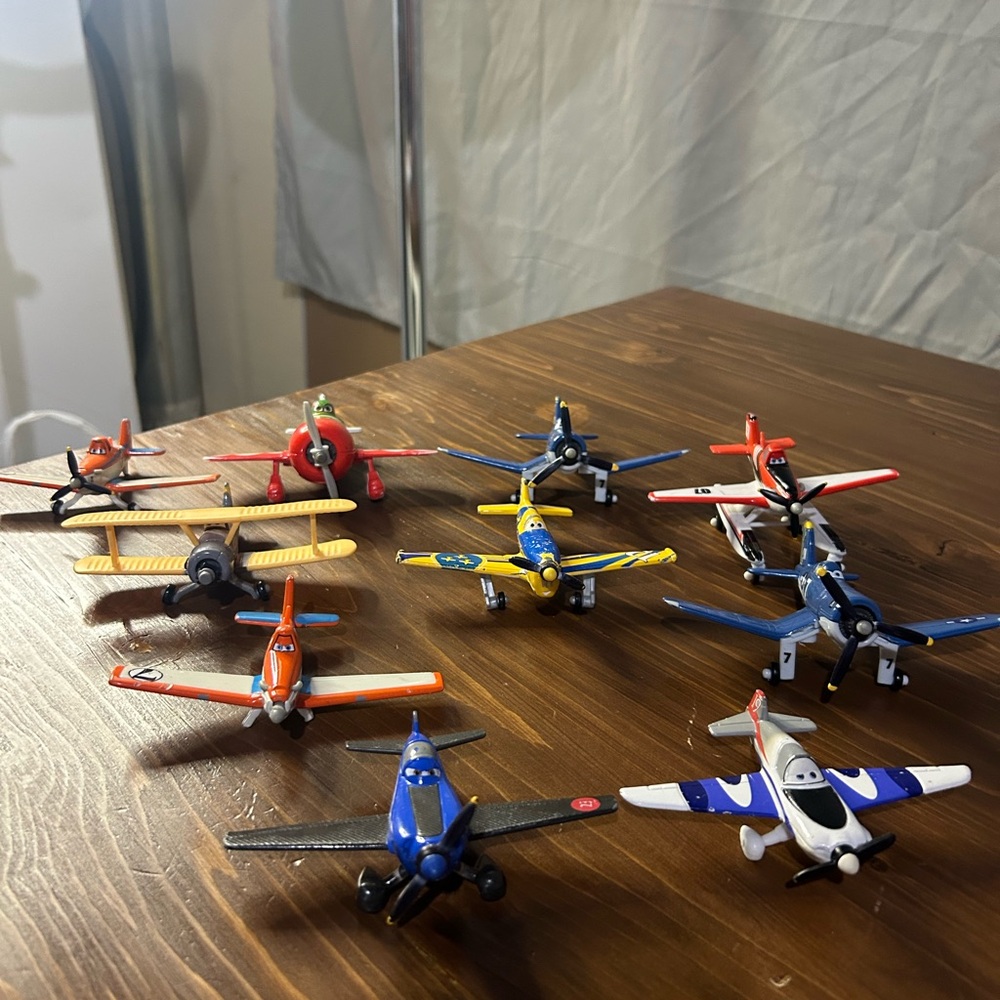 Disney Pixar Planes Die-Cast Airplane Toy Set